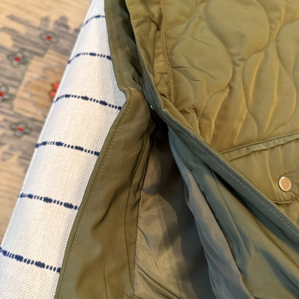 Ellison Dark Green Quilted Jacket - Picture 4 of 4